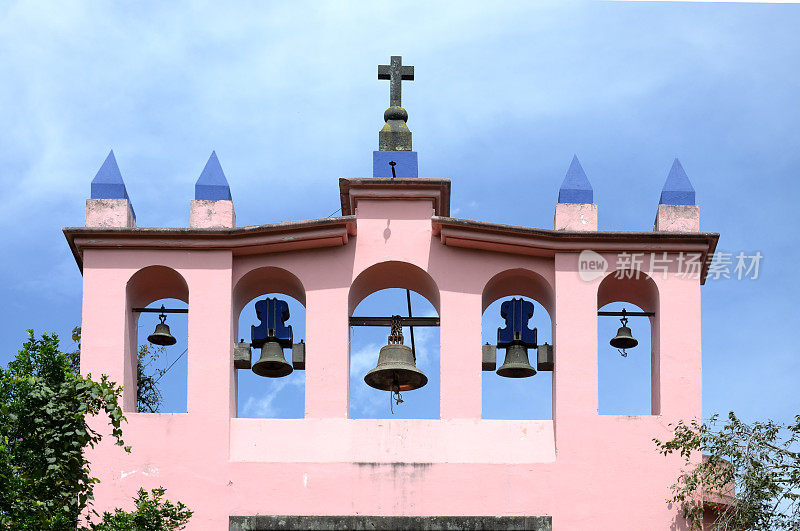 Xalapa Olmo Bell Tower教堂